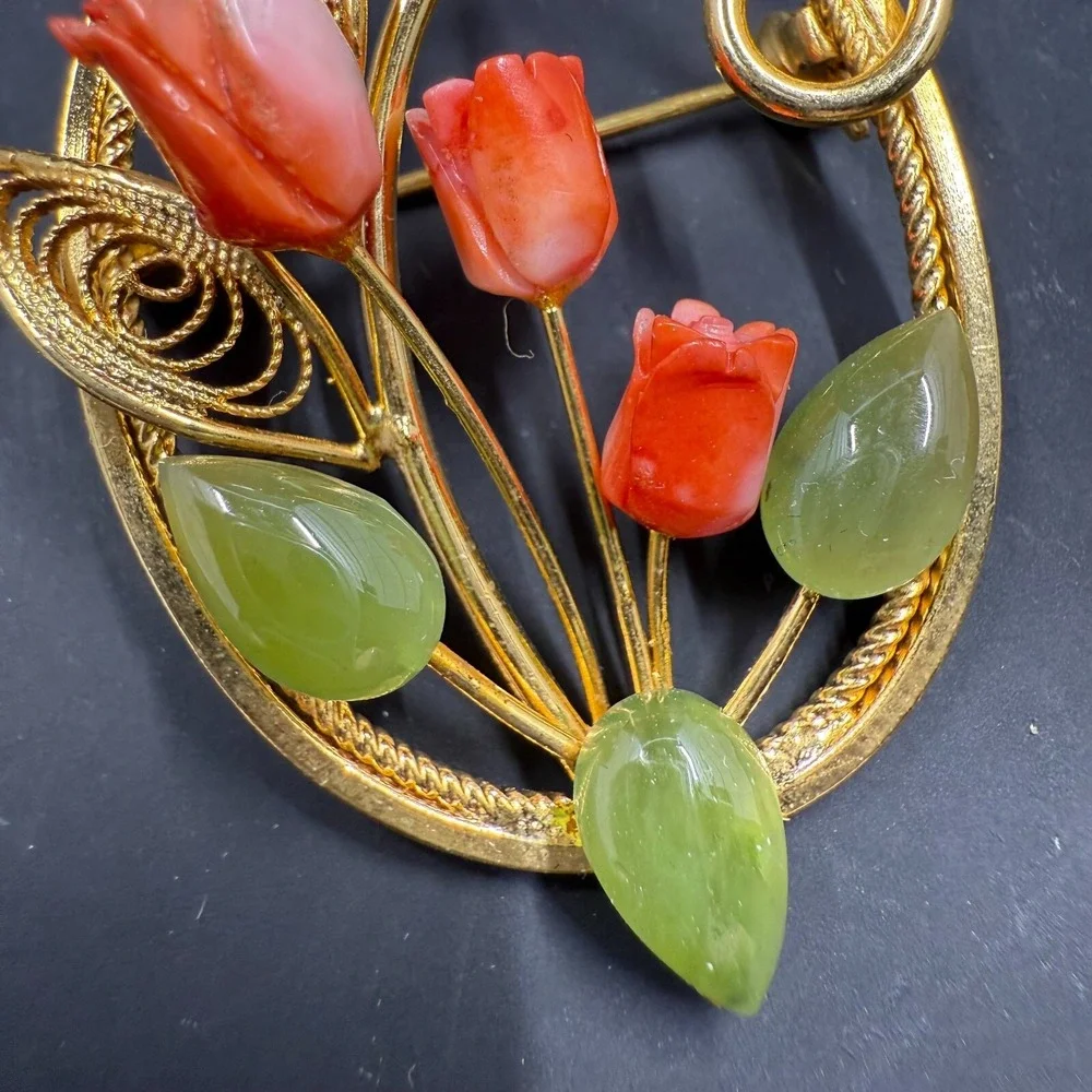 Vintage Tulip‎ Flower Brooch Coral Jade Green Red Gold Tone Oval Pin 2